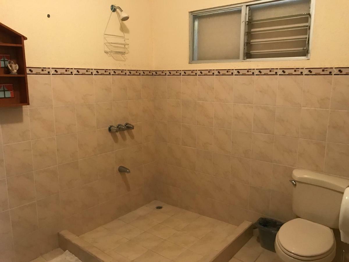 Casa Del Suizo Bed & Breakfast Desamparados  Luaran gambar